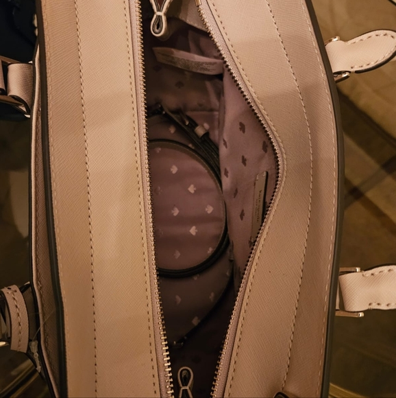 Kate Spade Purse - Picture 3 of 5